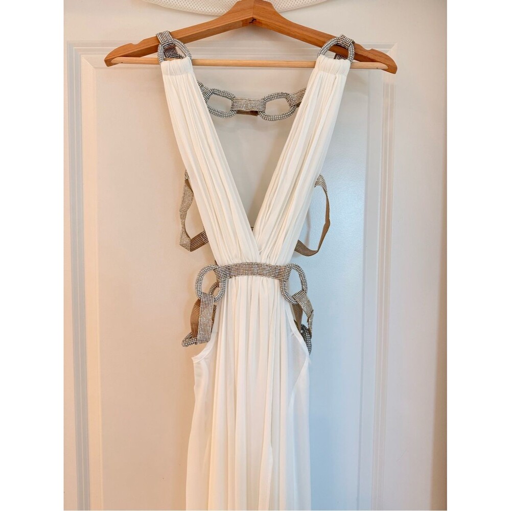 NEW BRONX AND BANCO Elegant White Cutout Plunge Brielle Diamond Gown - Picture 7 of 15